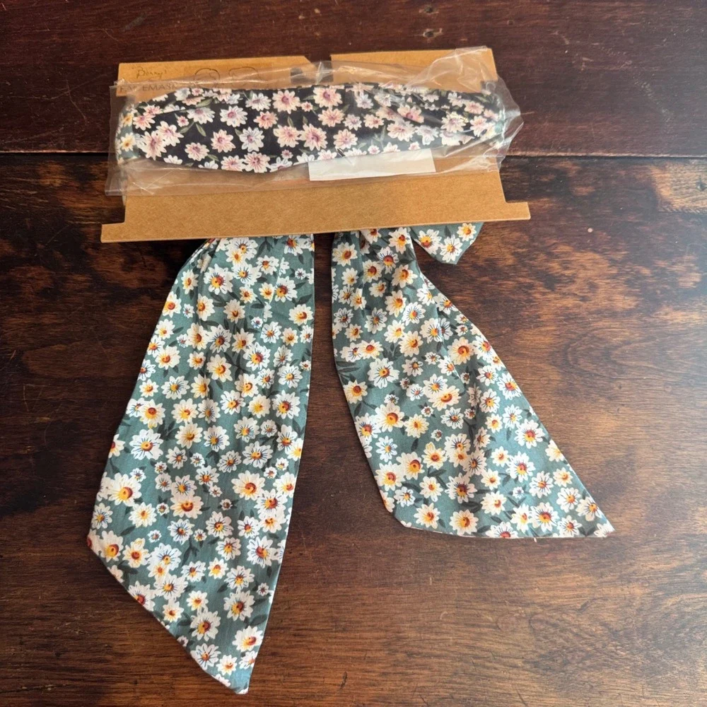 Berry Pastel Blue Tan Plaid & Floral Preppy Face Mask Ties in back‎